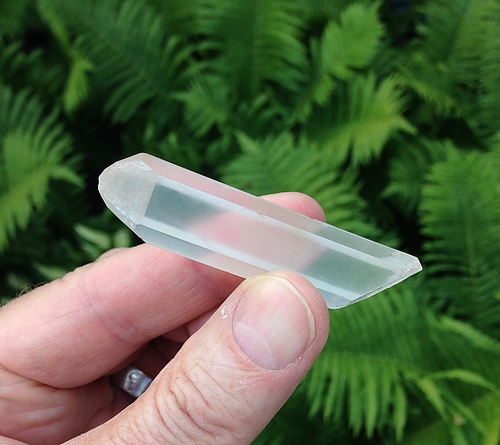 Quartz, Lyndhurst area, Ont Quartz, Lyndhurst area, Ont
